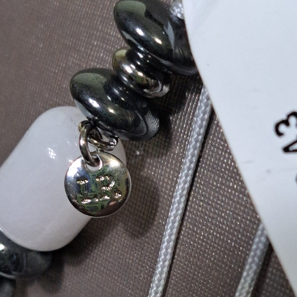 Lola Rose Malani Beaded Adjustable Necklace NWT - Picture 6 of 10